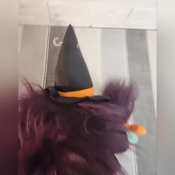 Black Witch Nylon Stuffed Plush Toy 15 Inch Halloween Decoration - Picture 2 of 8